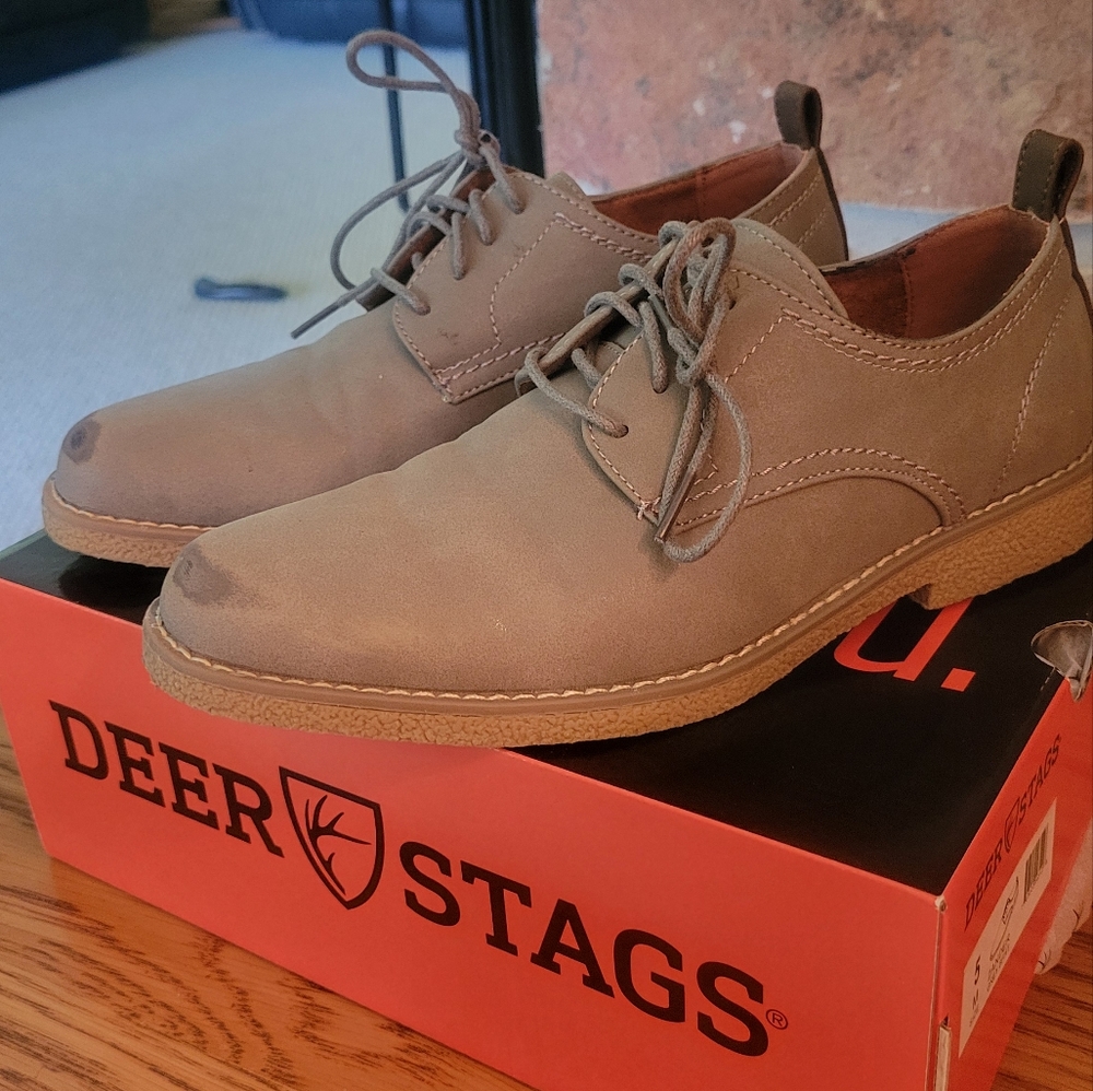 Boys dress shoes size 5 Deer Stags worn once